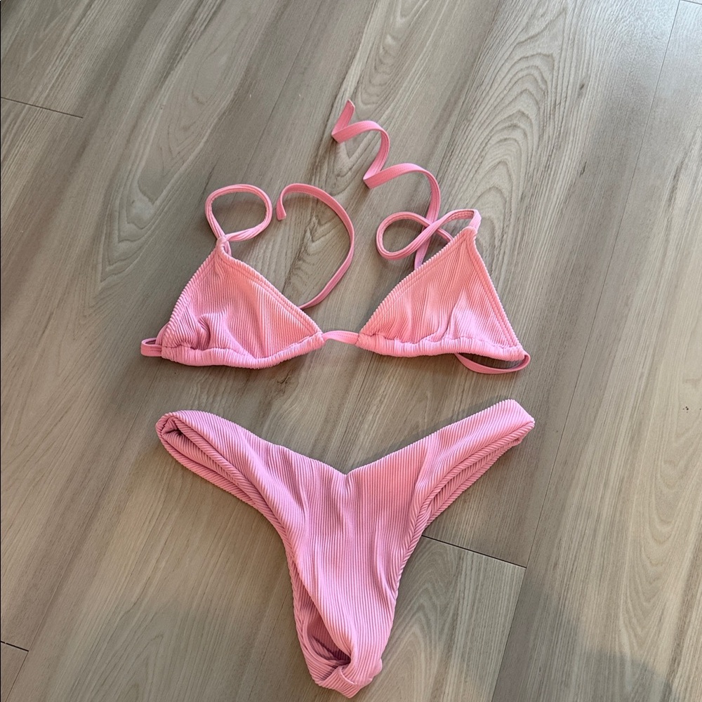 Kulani Kinis Pink Bikini Set